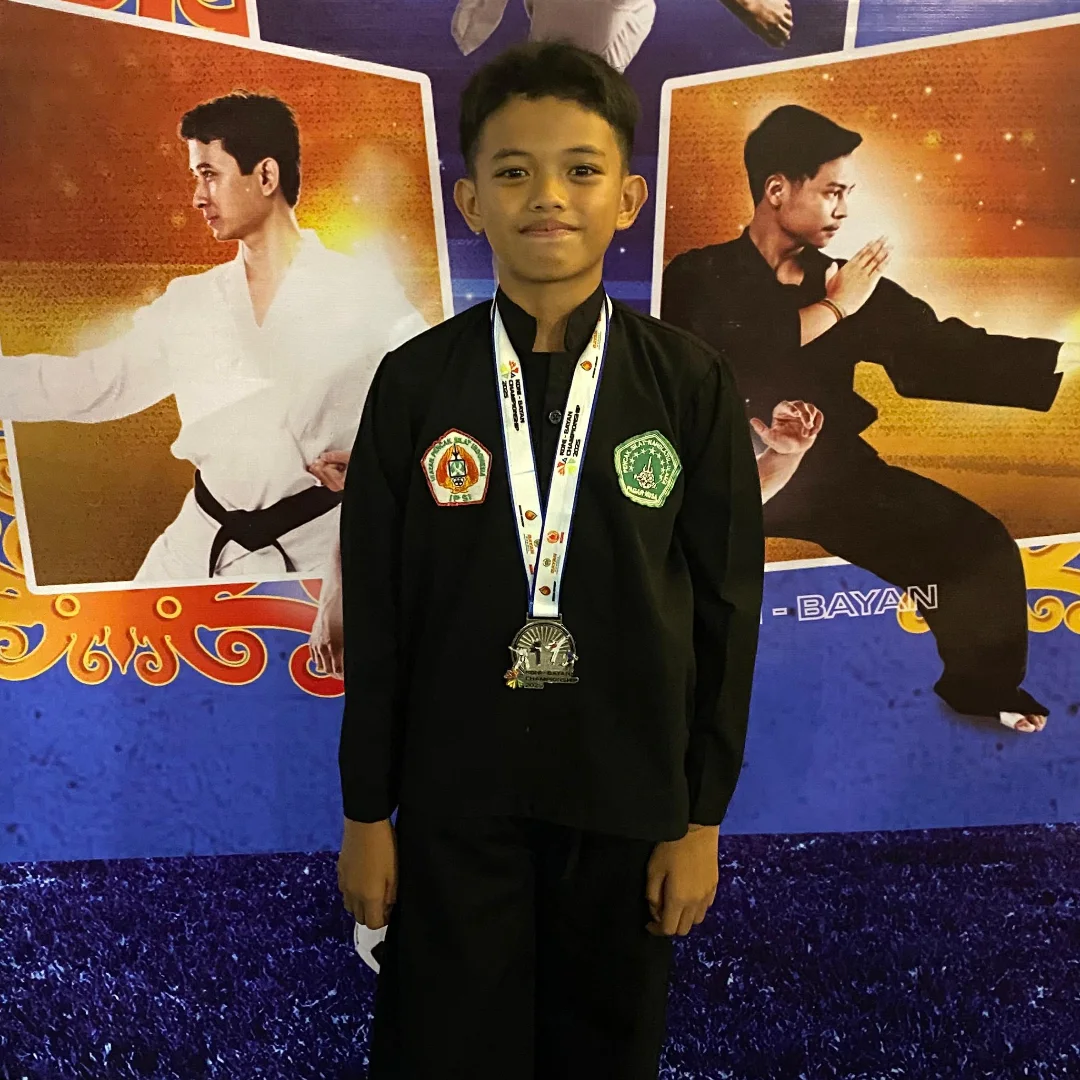 Juara 2 Kateegori pra remaja, kelas tanding C, KONI-BAYAN Championship cabor silat