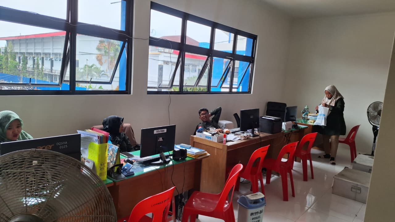 Ruang Tata Usaha (TU)