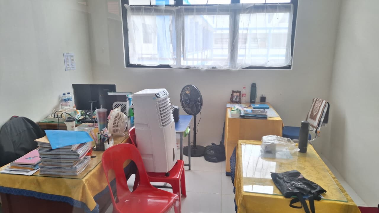 Ruang Waka Kesiswaan dan Pembina OSIS